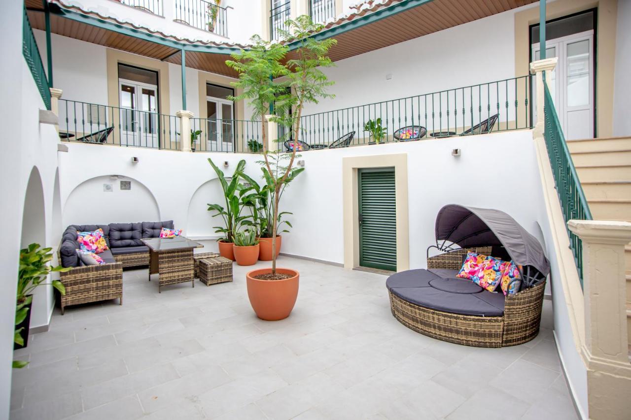 Guest House Jacaranda FAO Dış mekan fotoğraf